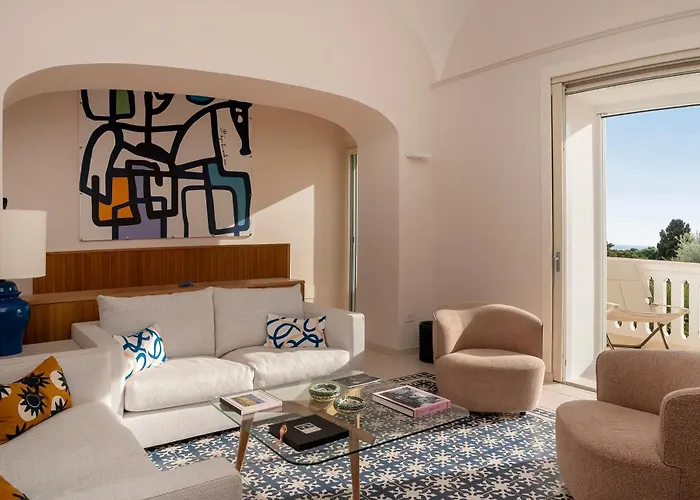 Certis - * كابري